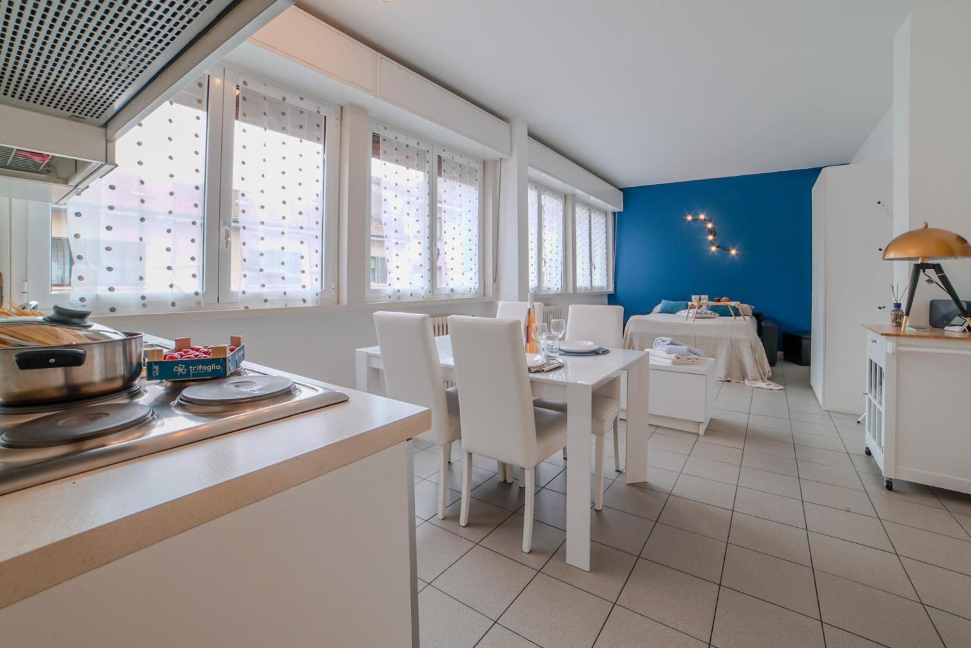 Bb Pantelleria7 Comodo Centro Citta Mailand